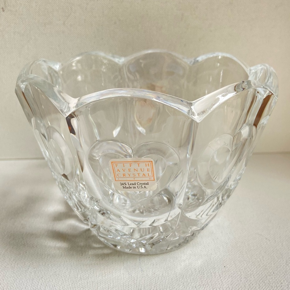 Fifth Avenue Crystal LTD Cherish heart bowl in clear lead crystal